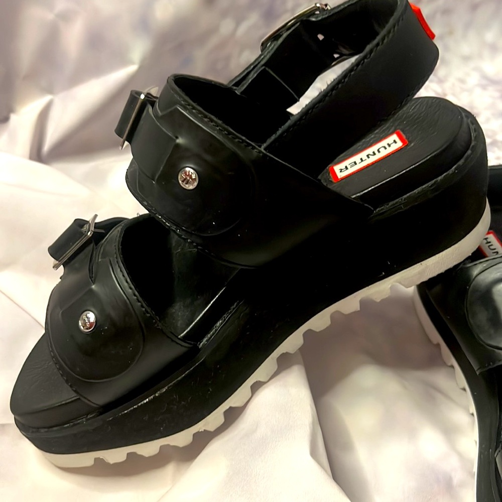 Hunter Black Double Buckle Platform Sandals Size 6-worn once